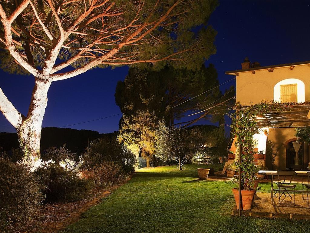 Agriturismo Peretti フォンテブランダ エクステリア 写真